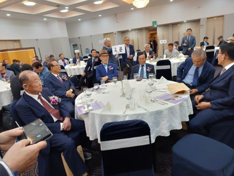 KakaoTalk_20240523_180518040_08.jpg